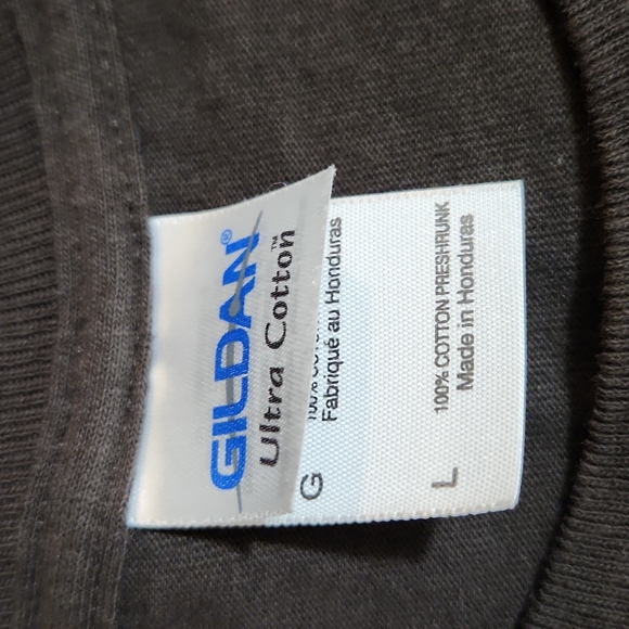 University of Wyoming Cowboys 🤠 Large 100% Cotton L/S Crew Neck Advert on Back - Picture 3 of 4